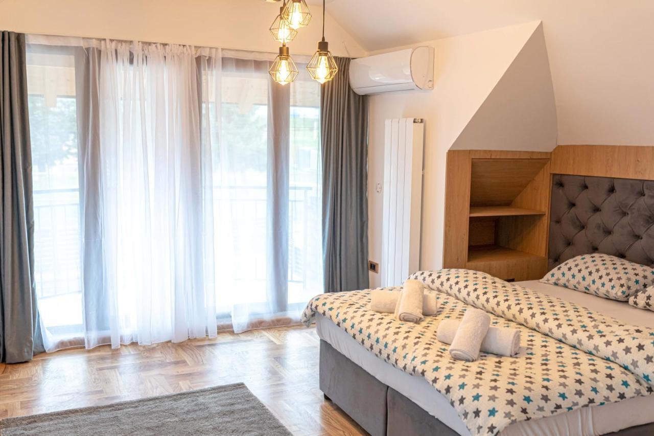 City Escape Luxury Villa Zuce エクステリア 写真