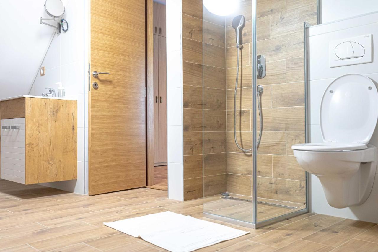 City Escape Luxury Villa Zuce エクステリア 写真