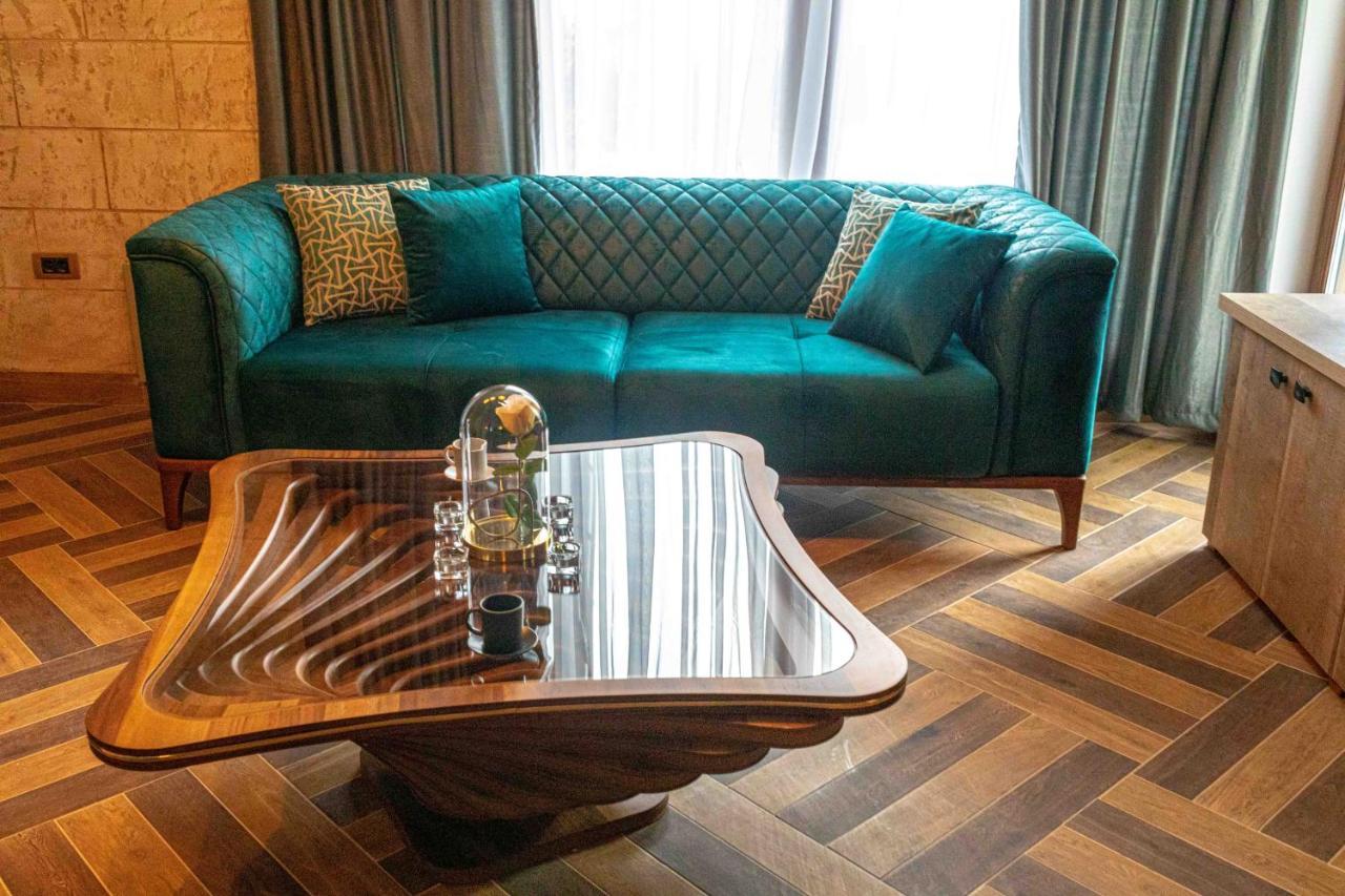 City Escape Luxury Villa Zuce エクステリア 写真