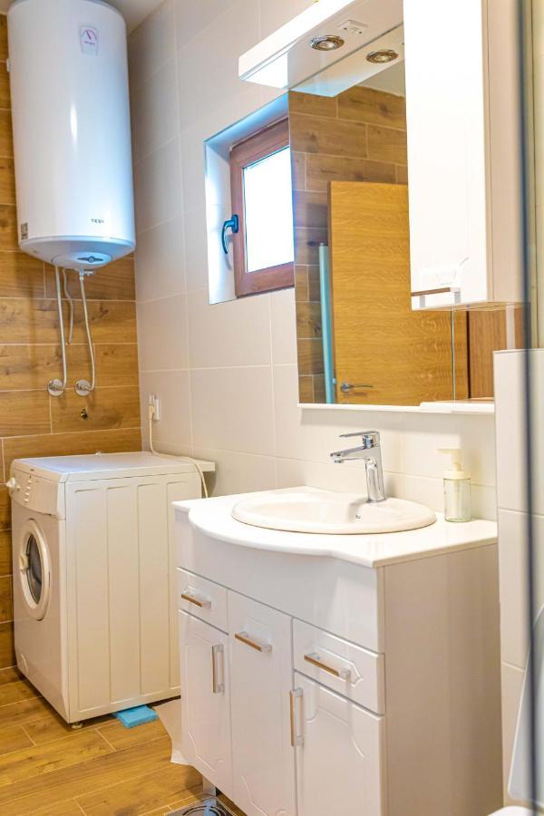 City Escape Luxury Villa Zuce エクステリア 写真